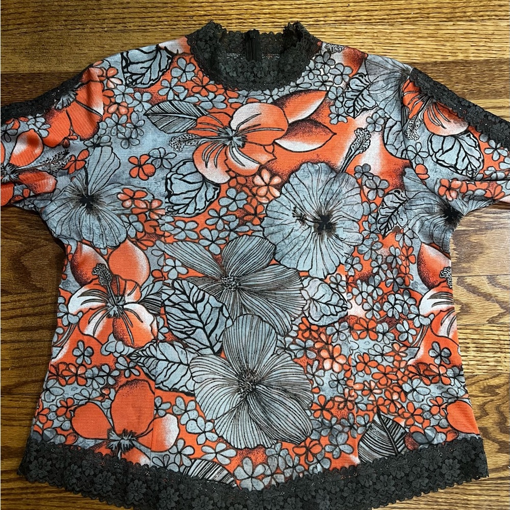 Floral Long Sleeve Top - Orange and Black - Picture 3 of 8